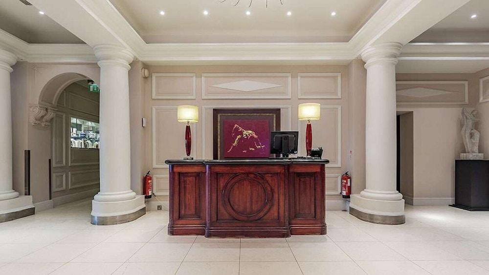 Saint Helier Jersey Grand Jersey Hotel And Spa מראה חיצוני תמונה The hotel's reception