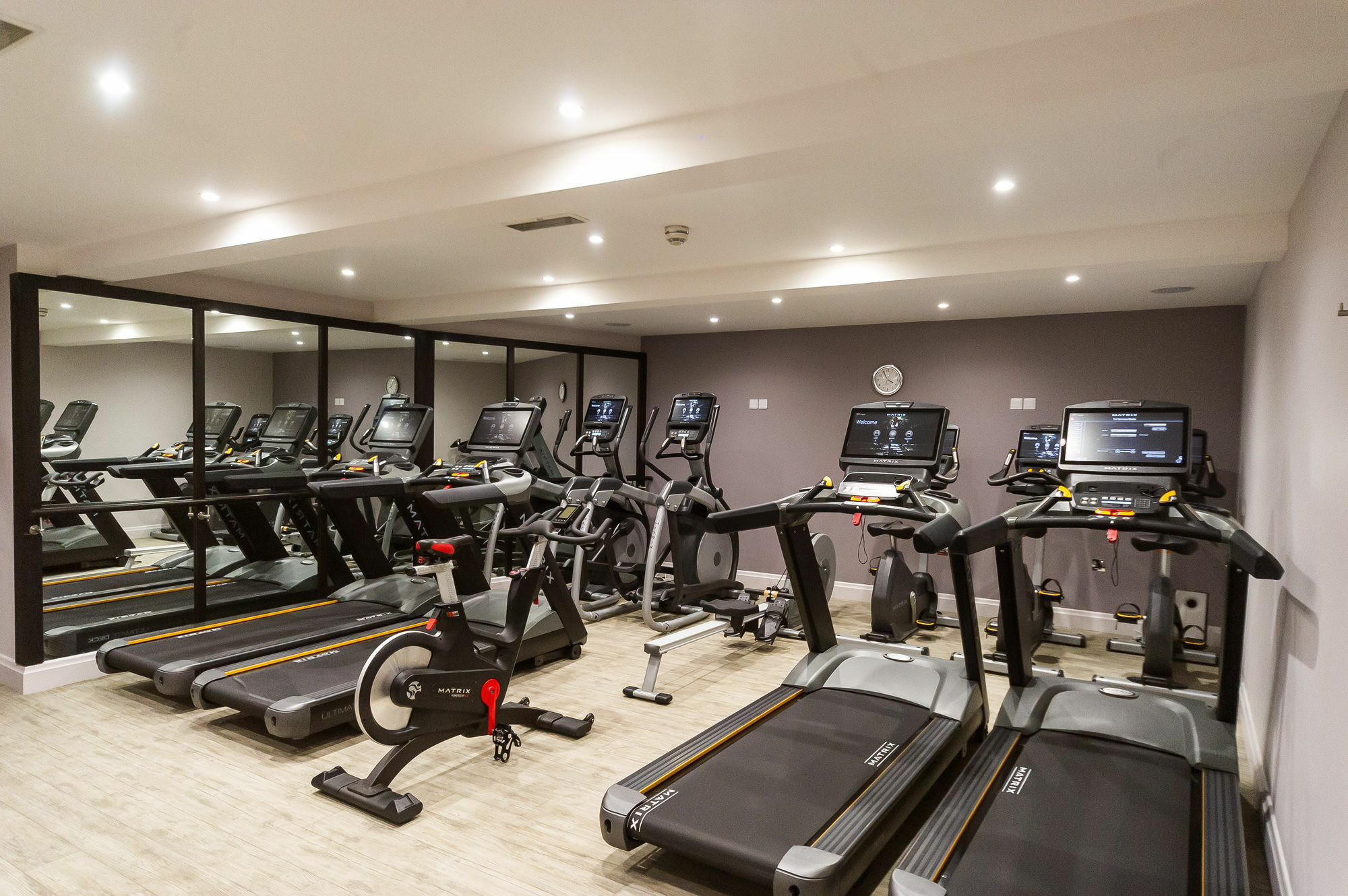 Saint Helier Jersey Grand Jersey Hotel And Spa מראה חיצוני תמונה The gym at the hotel