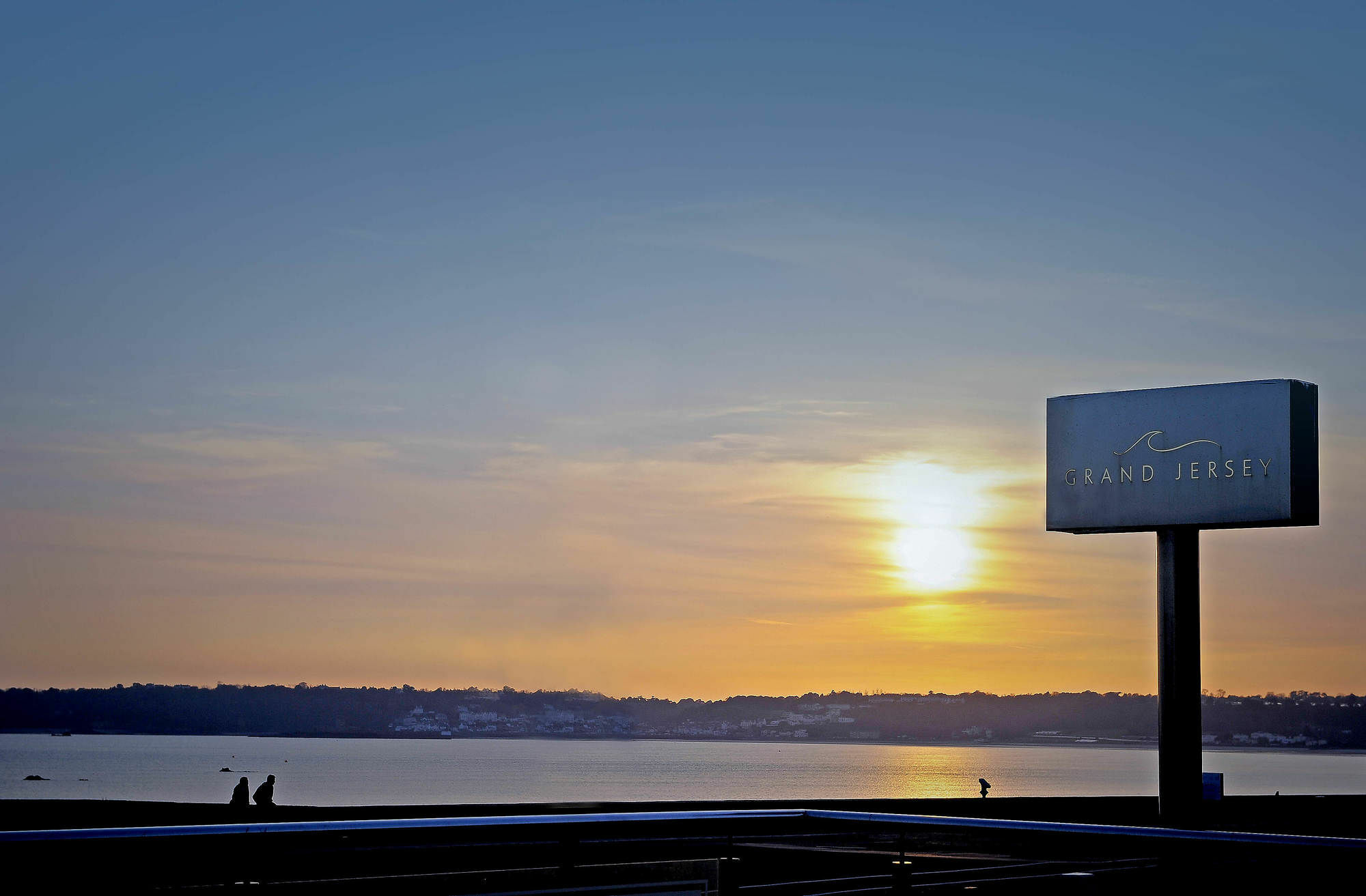 Saint Helier Jersey Grand Jersey Hotel And Spa מראה חיצוני תמונה Sunset at Grand Prairie