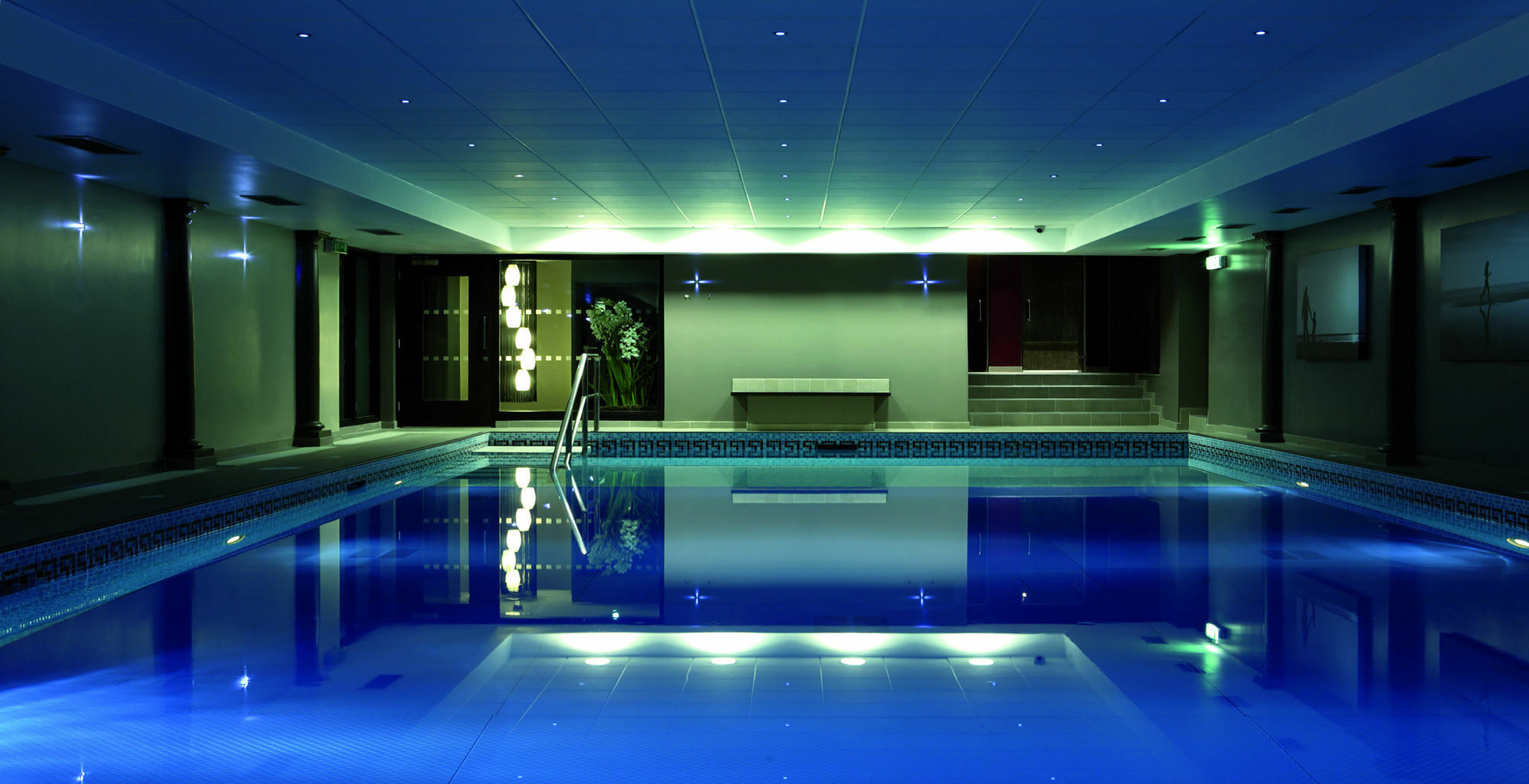 Saint Helier Jersey Grand Jersey Hotel And Spa מראה חיצוני תמונה The swimming pool at the hotel